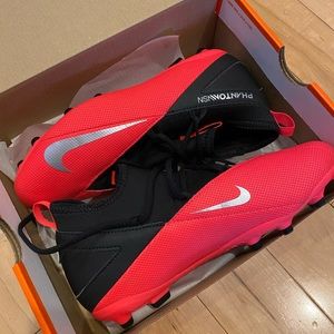 Brand new phantom soccer cleats